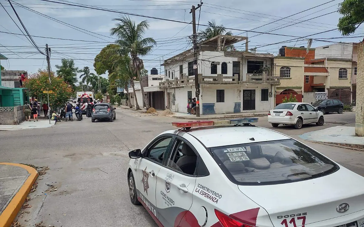 Detectan arrancones fuera de playa Miramar, ahora son en plena avenida de Ciudad Madero Juan Hernández (2)